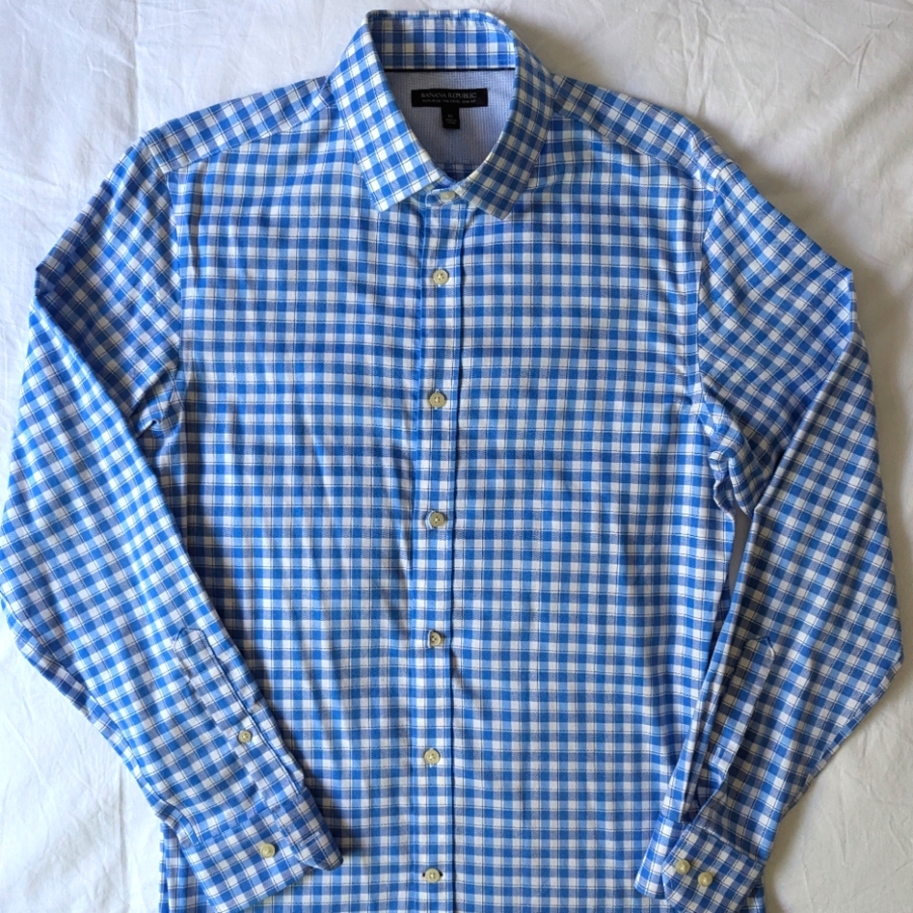 Banana Republic Non-iron Tailored Slim Fit button down dress shirt - like new